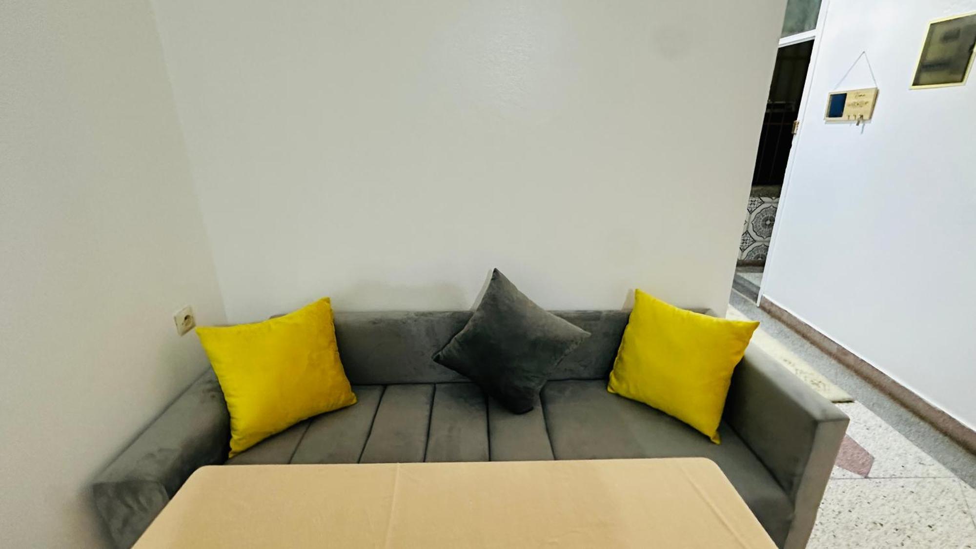 Karaz Homestay Grand Appartement Avec Rooftop Monte Arrouit Ngoại thất bức ảnh