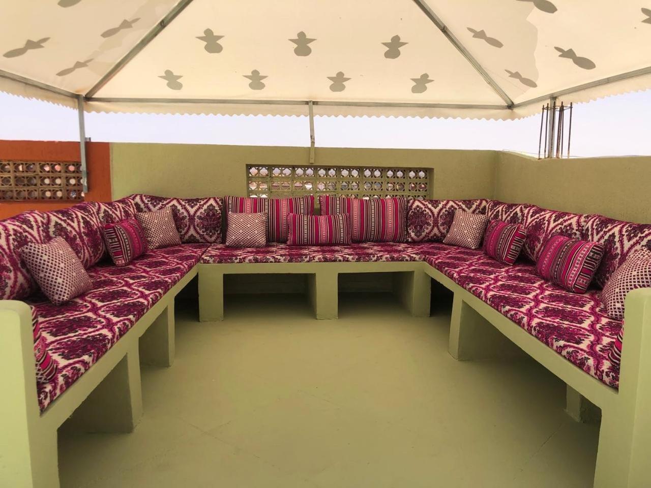 Karaz Homestay Grand Appartement Avec Rooftop Monte Arrouit Ngoại thất bức ảnh
